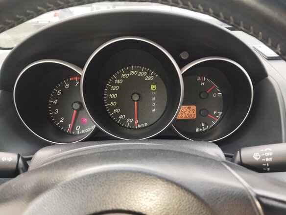 2004 Mazda 3 I (BK), красный, 515000 рублей - вид 9