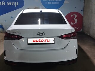 2021 Hyundai Solaris II Рестайлинг, белый, 1325000 рублей, вид 3