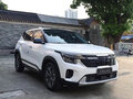 2023 Kia Seltos I Рестайлинг, белый, 1900700 рублей - вид 2