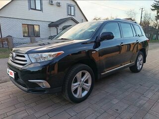 2011 Toyota Highlander II (XU40) Рестайлинг, чёрный, 2250000 рублей, вид 1