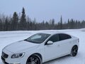 2018 Volvo S60 II Рестайлинг, белый, 2000000 рублей - вид 2