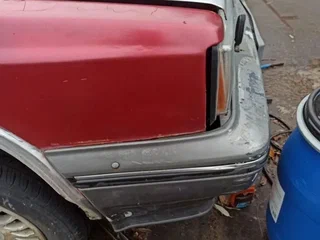 1987 Nissan Laurel V (C32), пурпурный, 200000 рублей, вид 3