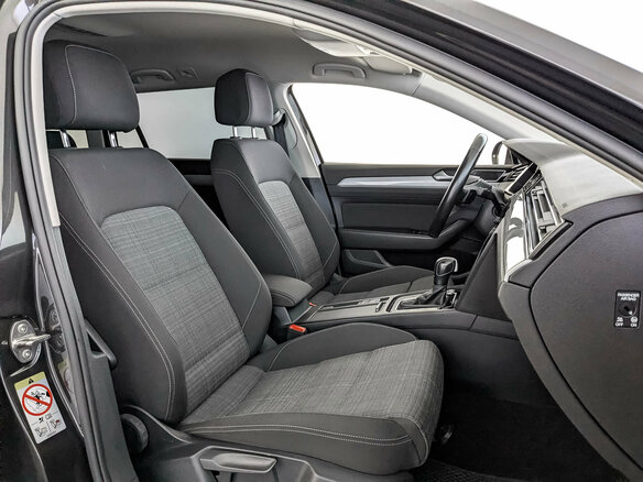 2021 Volkswagen Passat B8 Рестайлинг, чёрный, 2450000 рублей - вид 22
