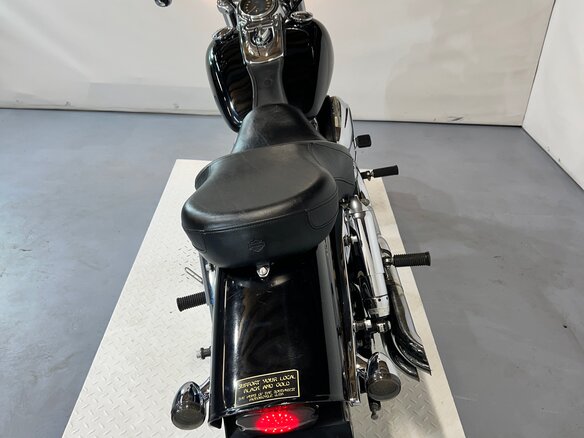 2012 Harley-Davidson Fat Bob, чёрный, 620000 рублей - вид 3