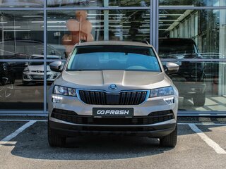 2021 Skoda Karoq I, коричневый, 2400000 рублей, вид 3