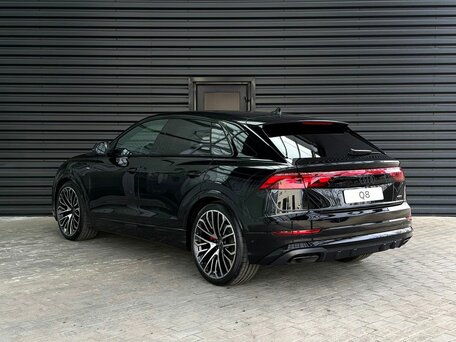 2026 Audi Q8 50 TDI I (4M) Рестайлинг, чёрный, 15800000 рублей, вид 3