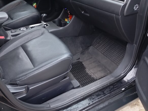 2012 Mitsubishi Outlander III, чёрный, 1200000 рублей - вид 7