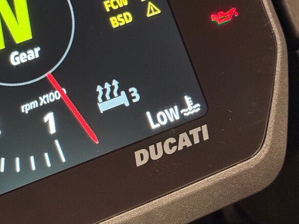 2026 Ducati Multistrada V4, чёрный, 4290000 рублей - вид 8
