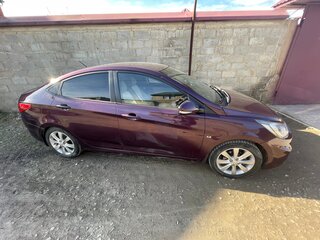2011 Hyundai Solaris I, фиолетовый, 600000 рублей, вид 1