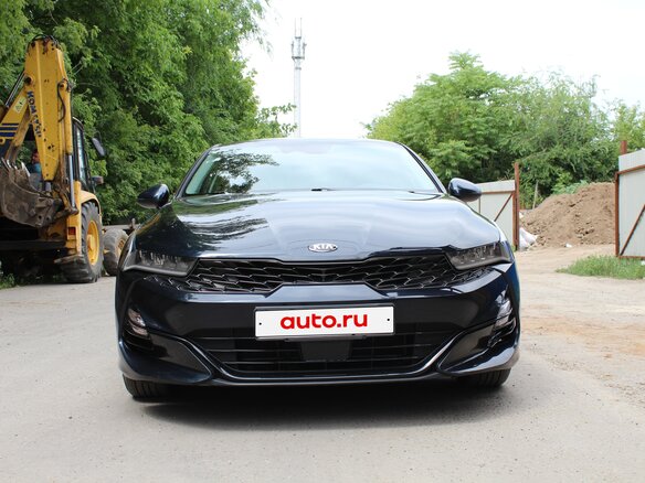 2021 Kia K5 III, синий, 2800000 рублей - вид 2