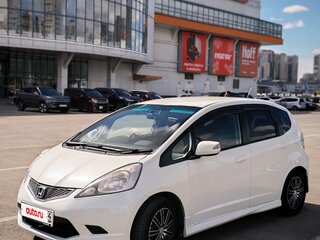 2008 Honda Fit II, белый, 597000 рублей, вид 2