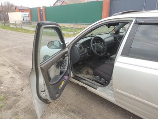 2002 Hyundai Elantra III (XD), серебристый, 300000 рублей, вид 5