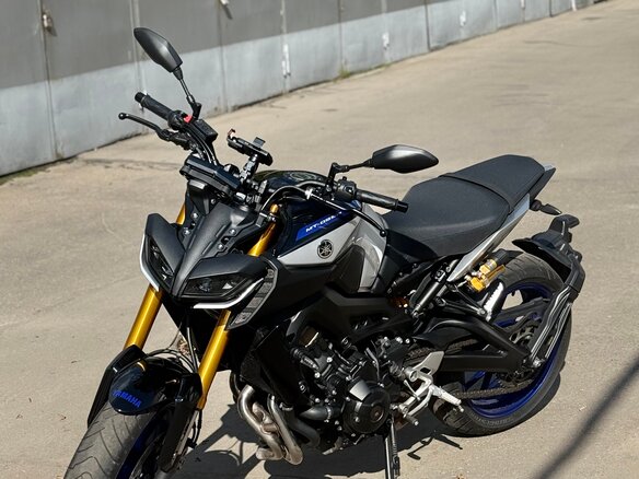 2019 Yamaha MT-09 (FZ-09), серебристый, 980000 рублей