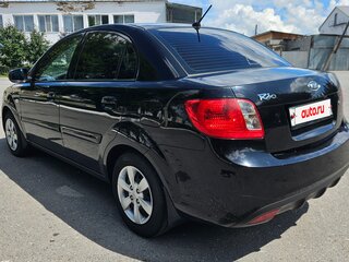 2011 Kia Rio II Рестайлинг, чёрный, 550000 рублей, вид 5