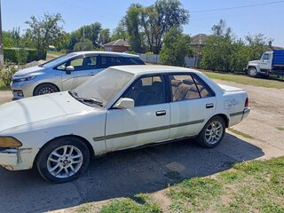 1991 Toyota Corona VIII (T170), белый, 240000 рублей, вид 4