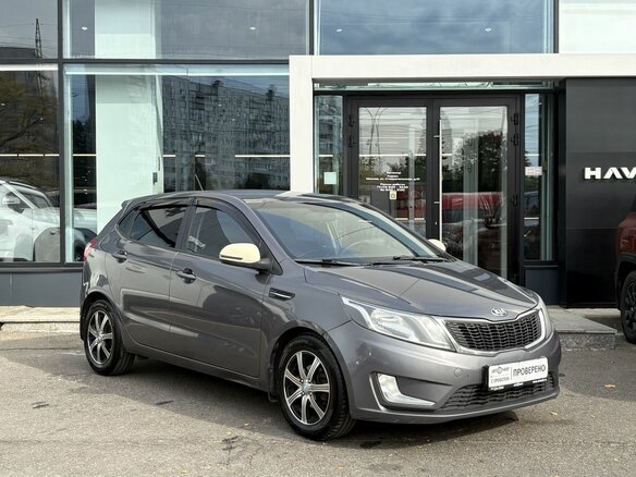 2013 Kia Rio 5-speed III, серый - вид 2