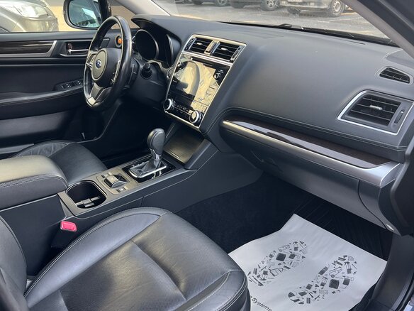2018 Subaru Legacy VI Рестайлинг, серый, 2200000 рублей - вид 3