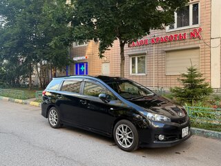 2010 Toyota Wish II, чёрный, 1150000 рублей, вид 2