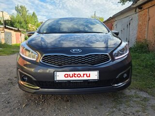 2017 Kia Ceed II Рестайлинг, серый, 1510000 рублей, вид 2