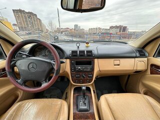 1998 Mercedes-Benz M-Класс 320 I (W163), пурпурный, 600000 рублей, вид 5