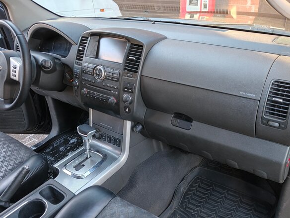 2012 Nissan Pathfinder III Рестайлинг, чёрный, 1400000 рублей - вид 6