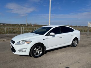 2013 Ford Mondeo IV Рестайлинг, белый, 750000 рублей, вид 4