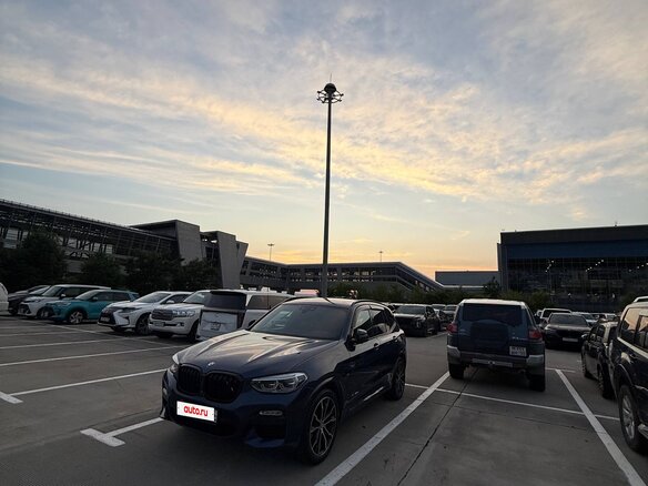 2018 BMW X3 30d xDrive III (G01), синий, 3450000 рублей - вид 5