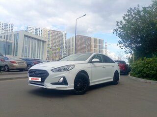 2019 Hyundai Sonata VII (LF) Рестайлинг, белый, 1370000 рублей, вид 1