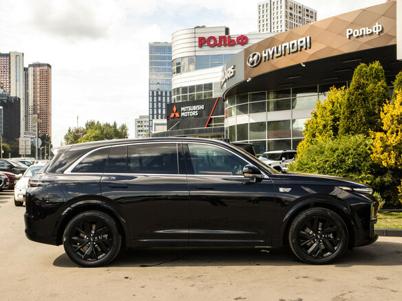 2023 Li Auto (Lixiang) L7 I, чёрный - вид 2