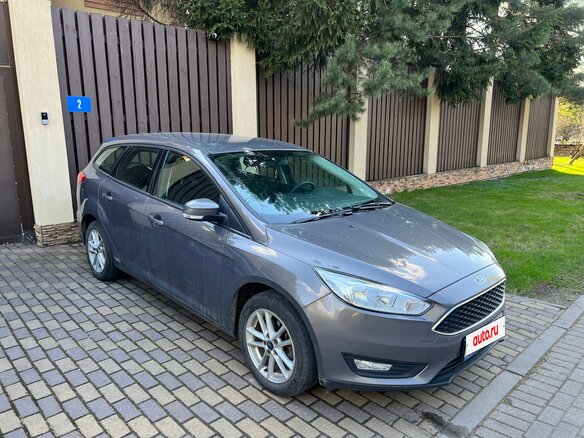 2016 Ford Focus III Рестайлинг, серый, 870000 рублей - вид 2