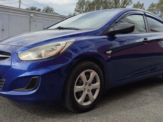 2011 Hyundai Solaris I, синий, 690000 рублей, вид 1