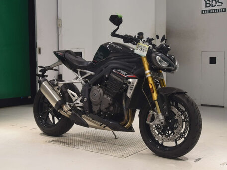 2021 Triumph Speed Triple, чёрный, 1200000 рублей, вид 1