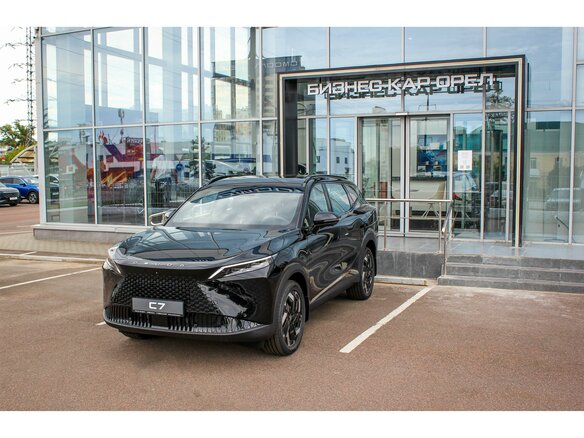2026 Omoda C7, чёрный, 3499000 рублей