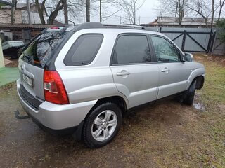 2008 Kia Sportage II Рестайлинг, серебристый, 800000 рублей, вид 3