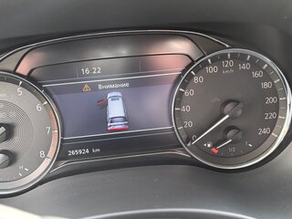 2021 Infiniti QX80 I Рестайлинг 3, жёлтый, 7900000 рублей, вид 2