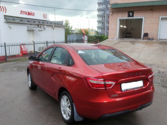 2019 Lada (ВАЗ) Vesta I, красный, 1100000 рублей - вид 5