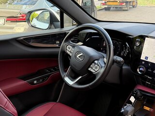 2021 Lexus NX 250 II, белый, 6900000 рублей, вид 5
