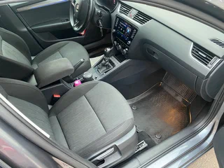 2019 Skoda Octavia III (A7) Рестайлинг, серый, 2050000 рублей, вид 4