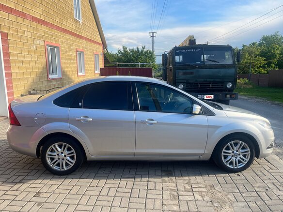 2008 Ford Focus II Рестайлинг, серебристый, 620000 рублей - вид 7