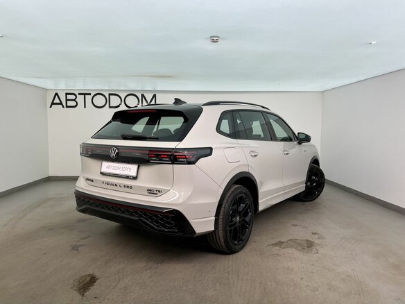 2026 Volkswagen Tiguan L Pro III (China Market), серый - вид 3