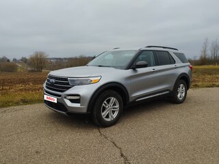 2021 Ford Explorer VI, серебристый, 2710000 рублей, вид 1