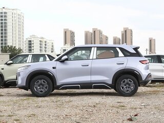 2026 BYD Yuan Up 45.12 kWh, фиолетовый, 1820000 рублей, вид 4
