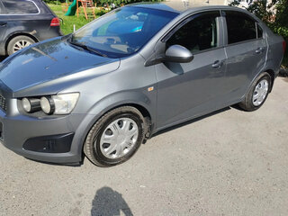 2013 Chevrolet Aveo II, серый, 695000 рублей, вид 1