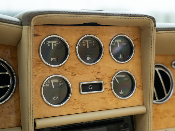 1997 Bentley Azure I, синий - вид 32