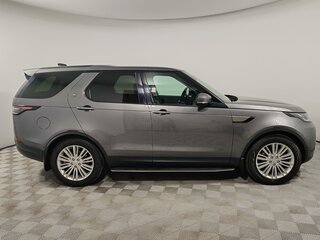 2019 Land Rover Discovery V, серый, 4800000 рублей, вид 4