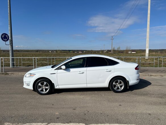 2013 Ford Mondeo IV Рестайлинг, белый, 750000 рублей - вид 21