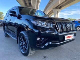 2021 Toyota Land Cruiser Prado 150 Series Рестайлинг 3, чёрный, 7777777 рублей, вид 2