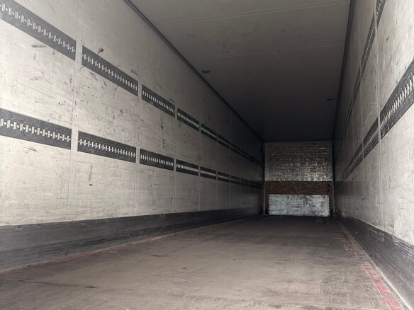 2006 Schmitz Cargobull SKO, белый, 1750000 рублей - вид 10