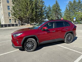 2019 Toyota RAV4 V (XA50), красный, 3870000 рублей, вид 3