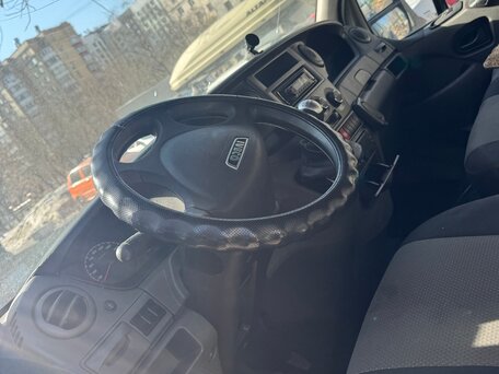2014 Iveco Daily, белый, 1600000 рублей, вид 4
